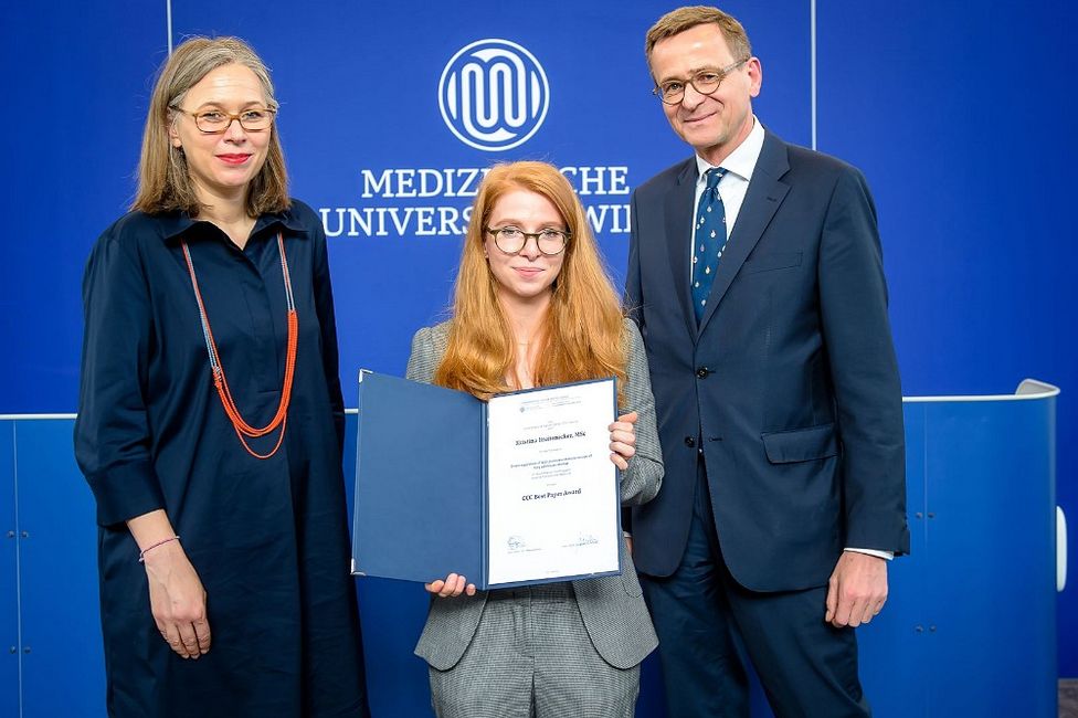 Best Paper Award - Kristina Breitenecker