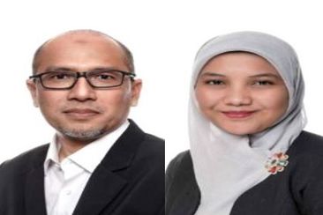 Anom Bowolaksono and Astari Dwiranti